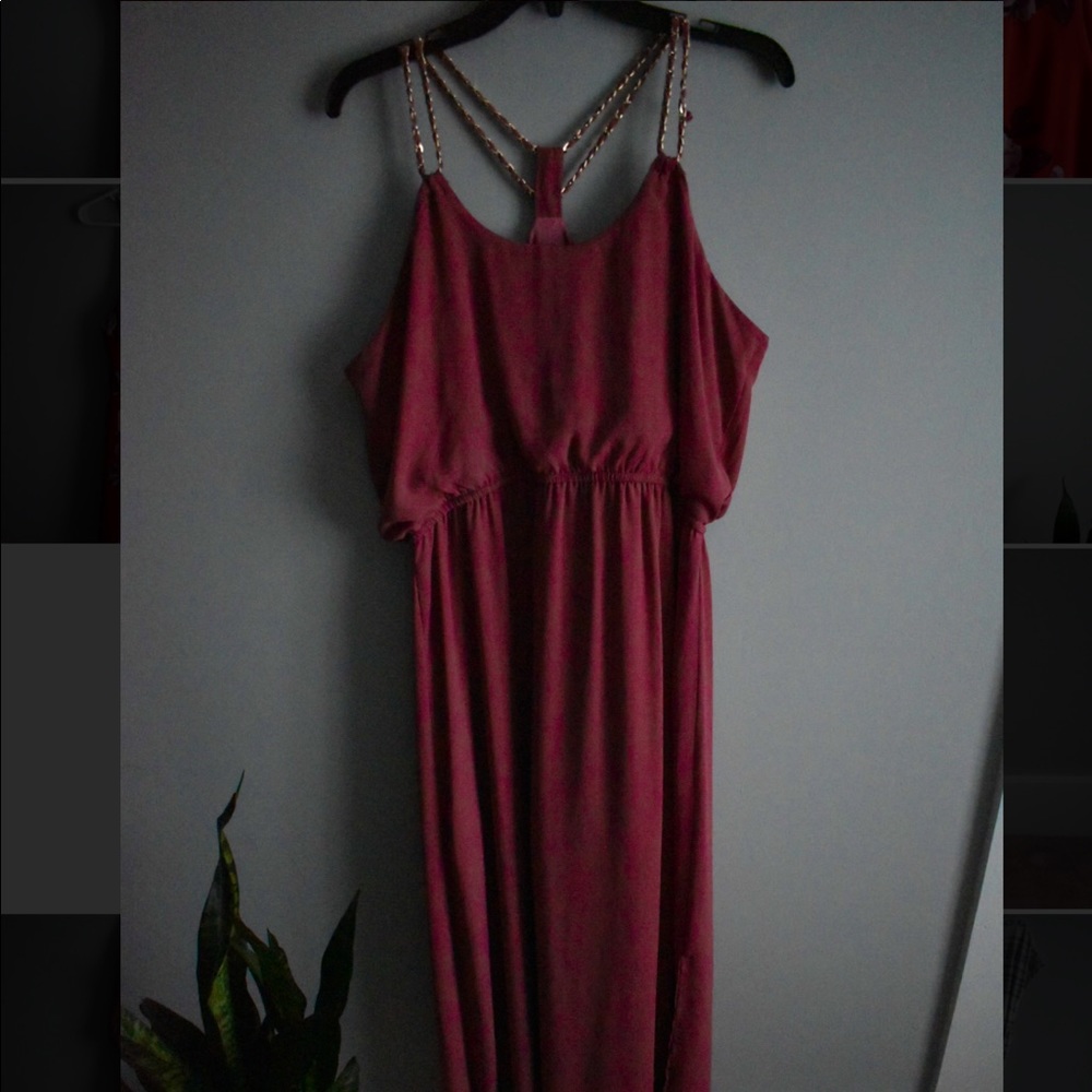 🛑donating soon🛑 Pink chain strap maxi dress